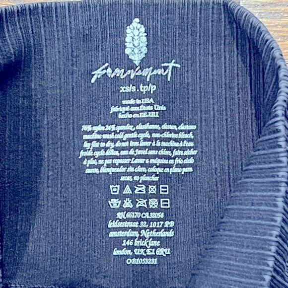 NWT Free People Good Karma Leggings - Washed Black - Picture 7 of 9